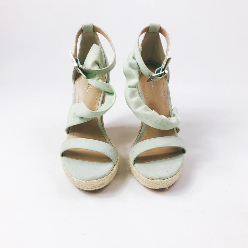 {CHARLES DAVID} Mint Ruffled Espadrille Wedges